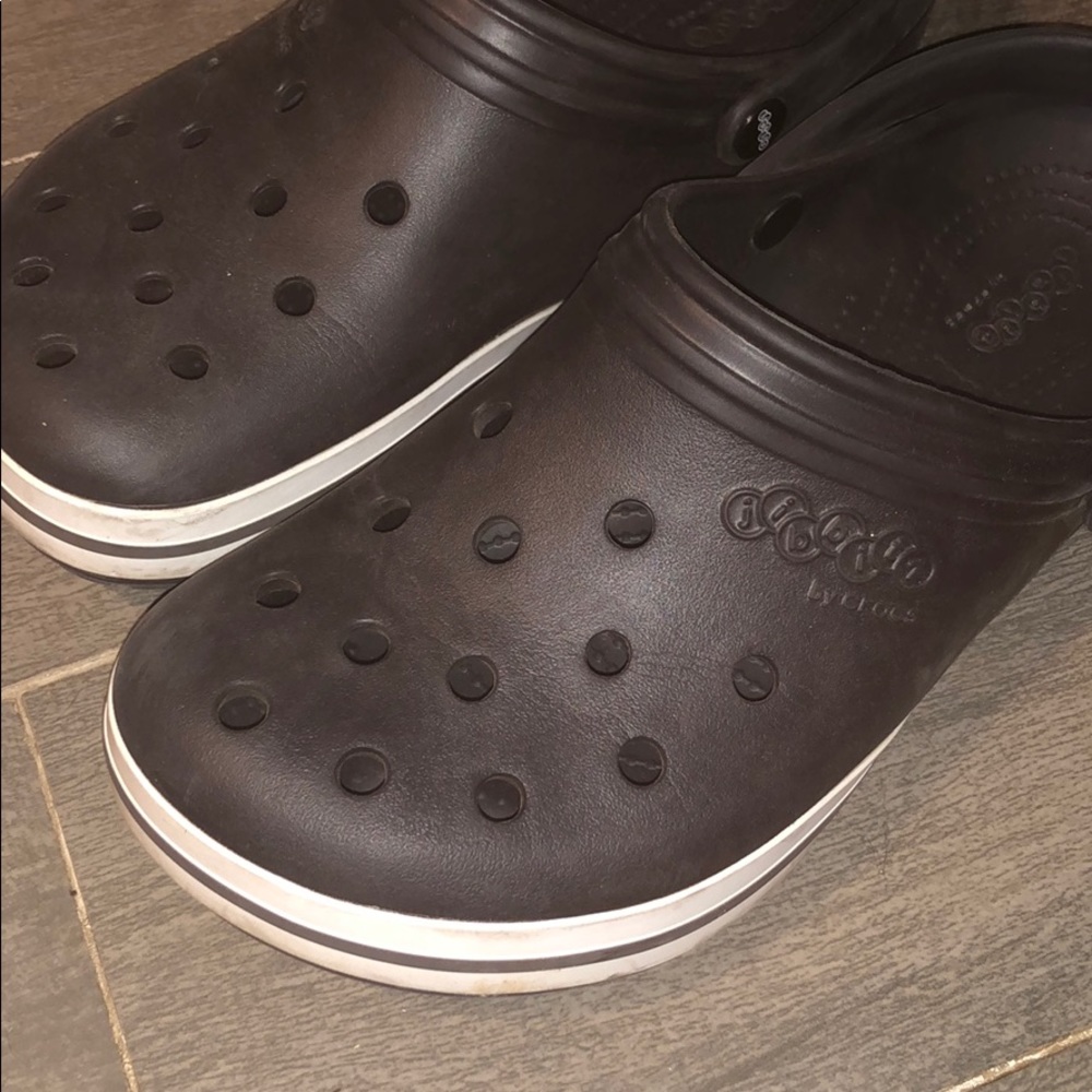 Mens crocs black with white stripe